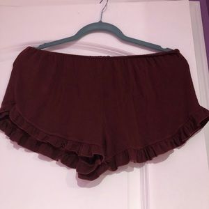 BRANDY MELIVILLE BURGUNDY RUFFLE SHORTS